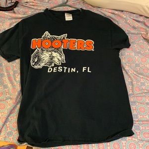 Hooters shirt / Destin, fl